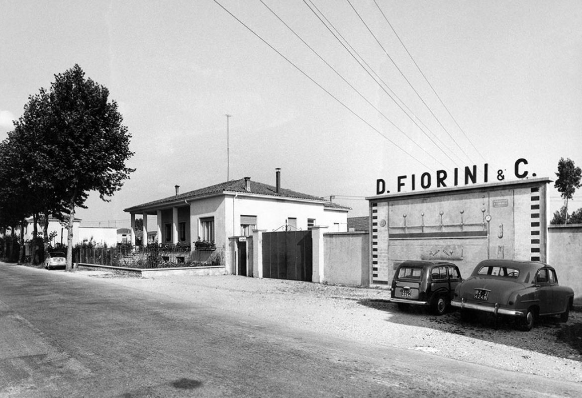 Fondata nel 1946 dall'omonima famiglia, Forni Fiorini fin da subito si è affermata come azienda capace di fabbricare forni per la panificazione e pasticceria costruiti con cura e destinati a durare nel tempo.